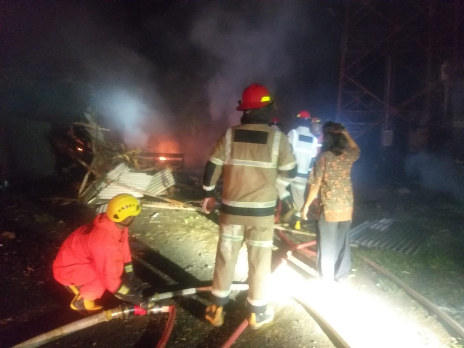 Featured image for Jago Merah Melahap Pabrik Kerupuk Di Blambangan